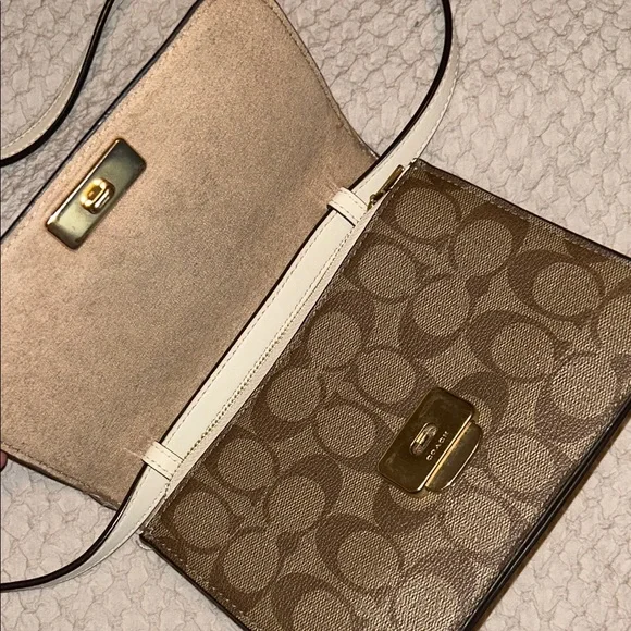 Coach Signature Brown and Cream Crossbody Bag - Picture 2 of 4